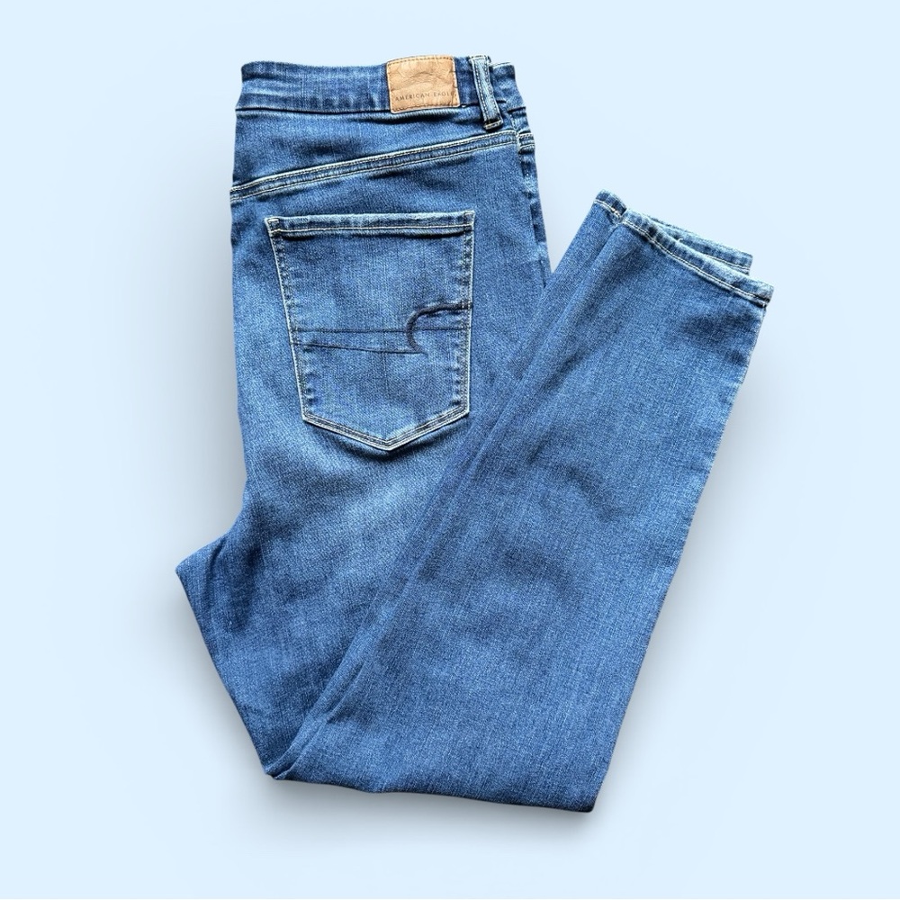 American Eagle Outfitters Distressed Denim Skinny Jeans